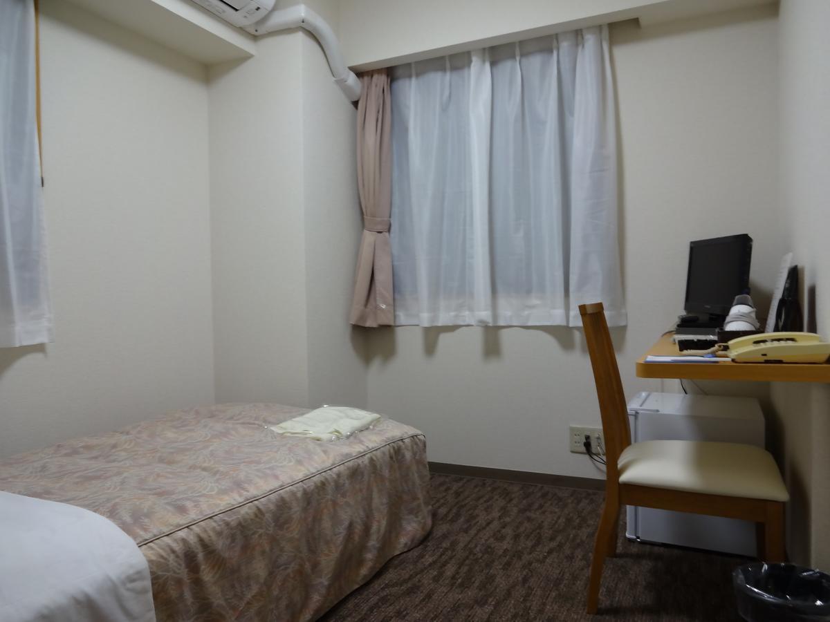 Ushiku City Hotel Ekimaekan Exteriér fotografie